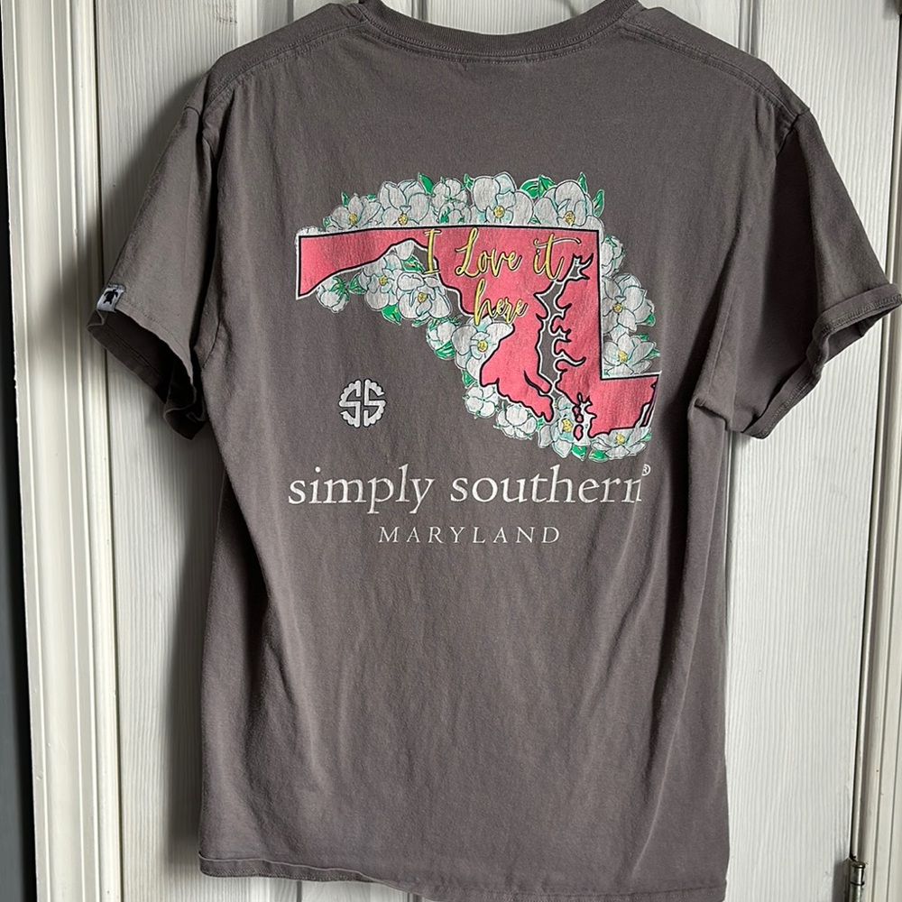 Simply Southern Gray Short Sleeve Tee